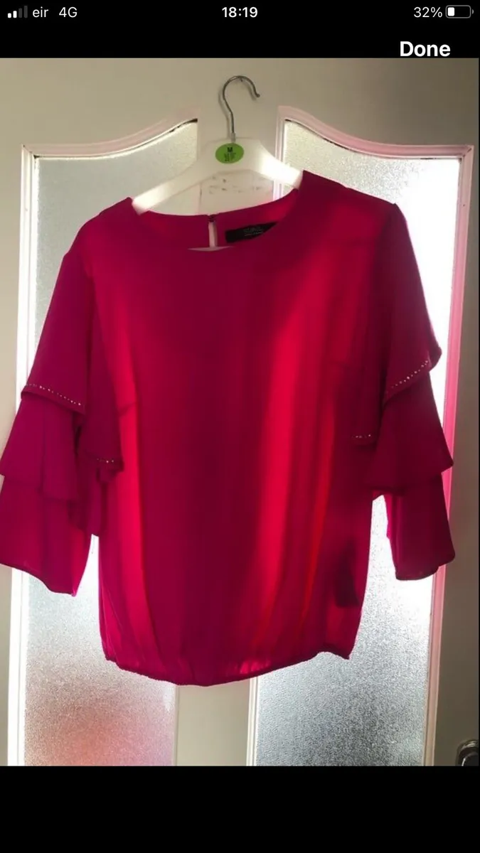 Ladies stunning top size 12 €10 - Image 1