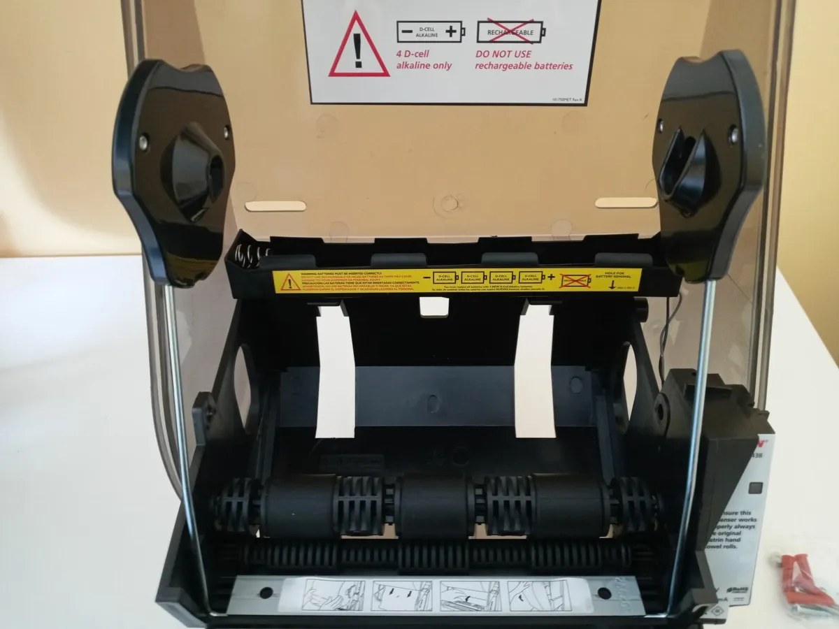 Delivery - Automatic Paper Towel Dispenser NEW - Image 3