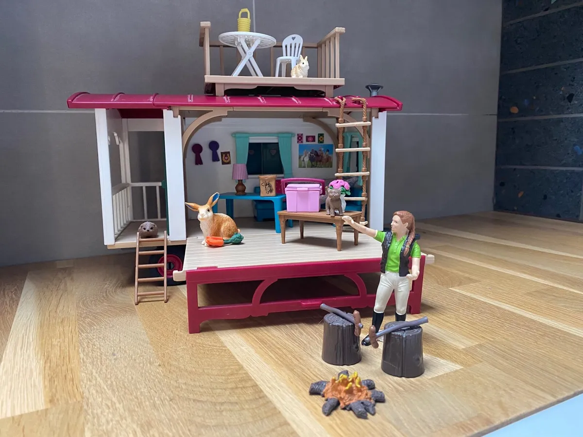 Schleich Caravan - Image 1