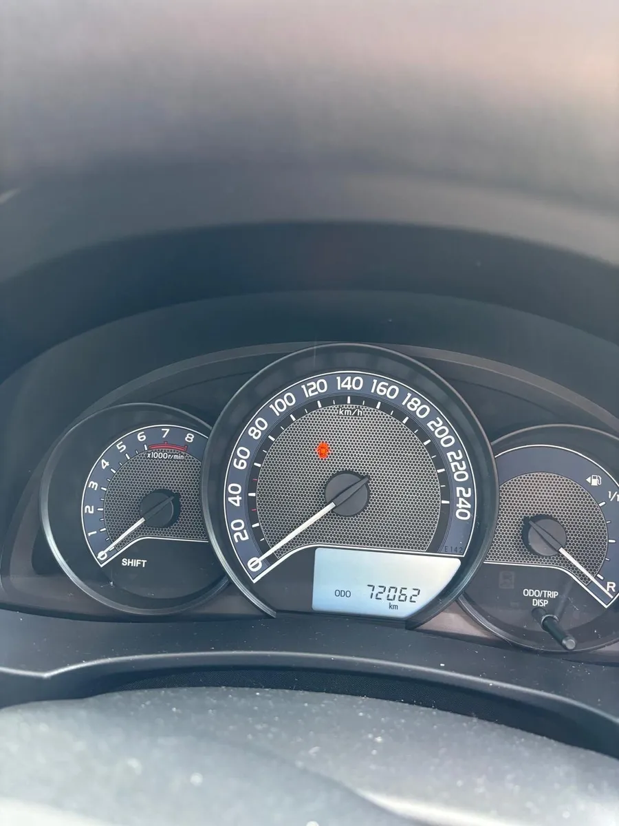 161 Toyota Corolla - Image 2