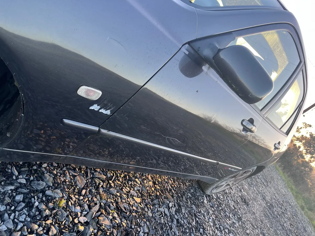 Lexus IS 2001 - Image 4