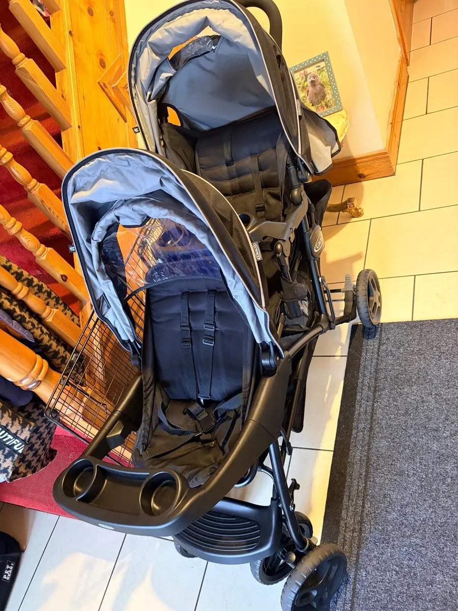 Double buggy - Image 1