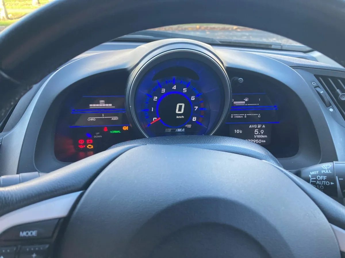 Honda CR-Z 2010 - Image 4
