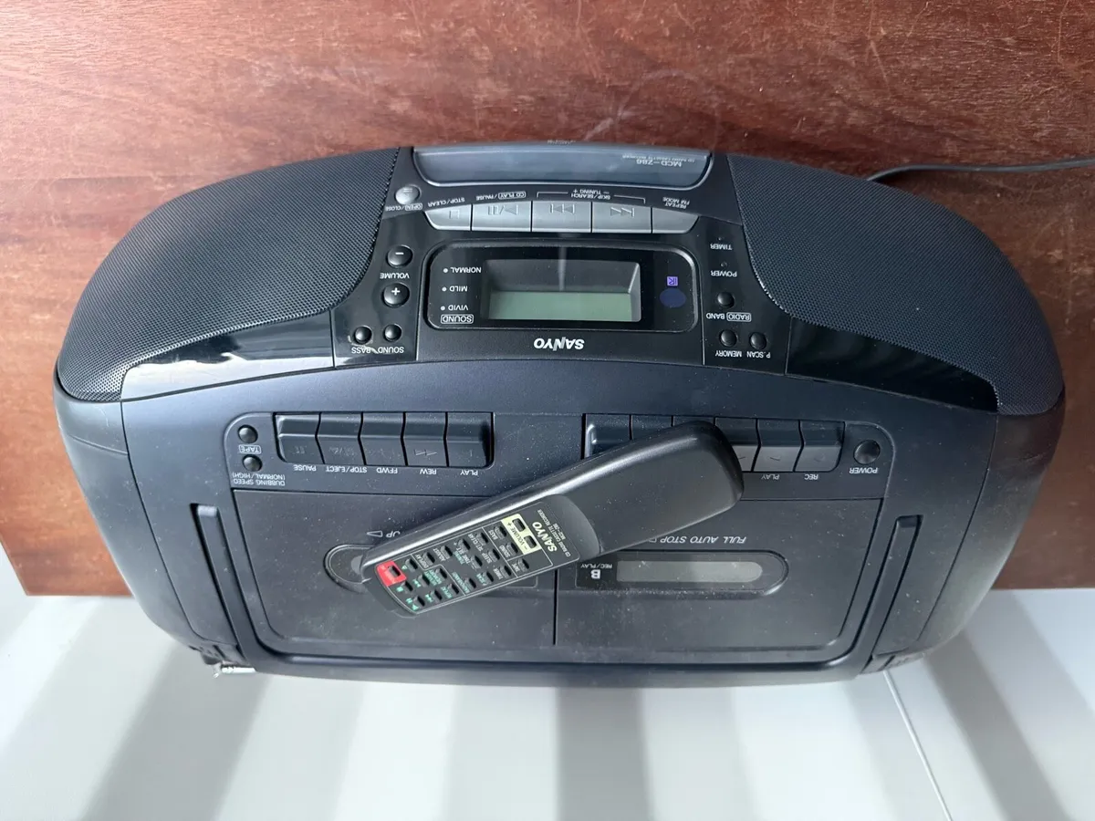 Radio \ Cassette \ CD Player (recorder) - Image 2