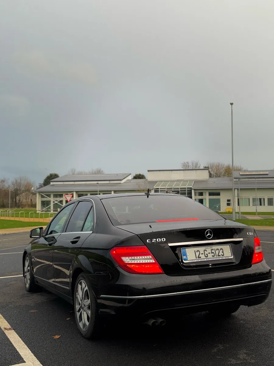 Mercedes C200 2012 NCT26/11 Served 2000 € - Image 4
