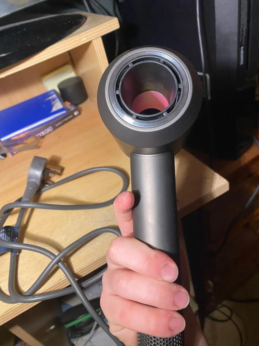 Dyson supersonic hd08 hairdryer - Image 4