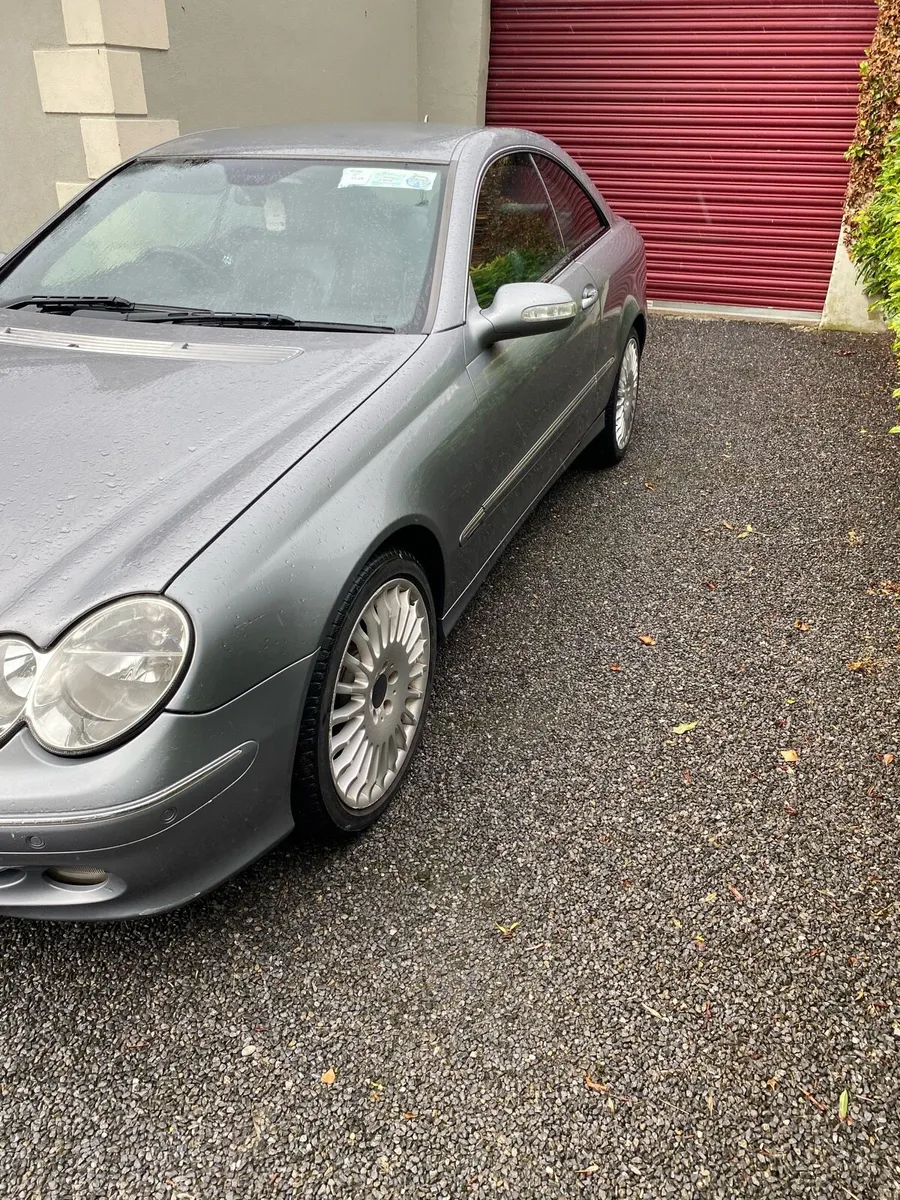 09 Mercedes CLK 220 CDI - Image 3