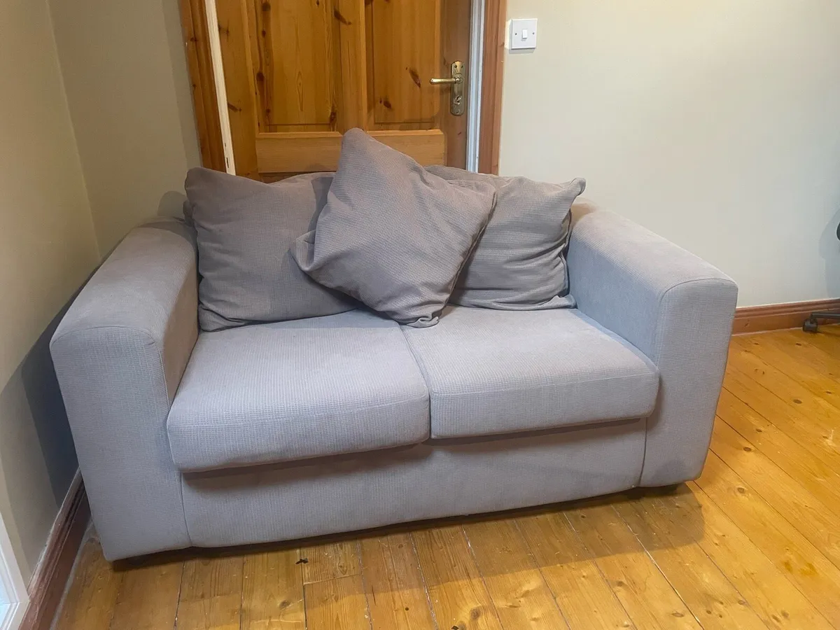 Sofa - Image 4