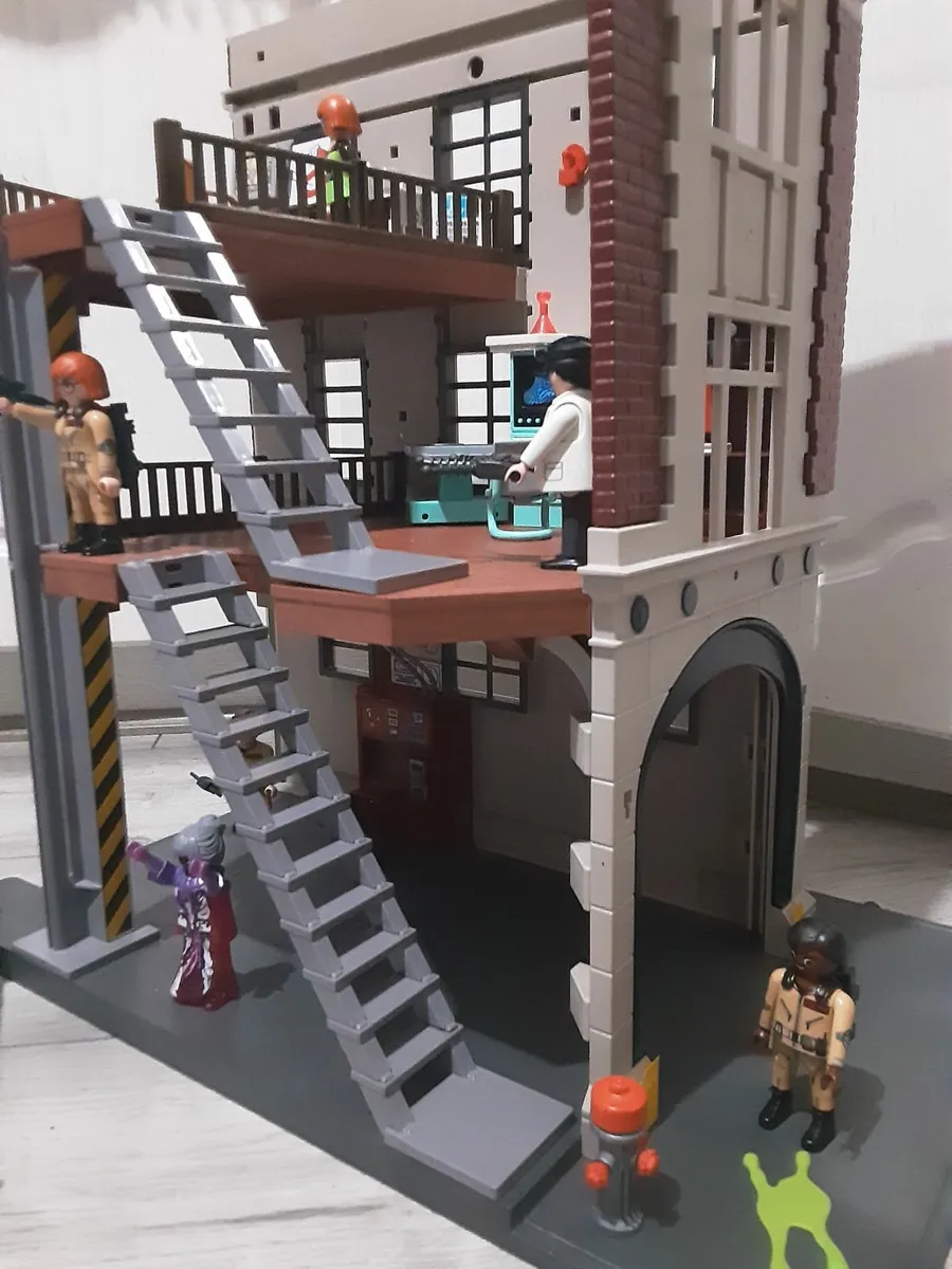 Ghostbuster Station with car - Image 4