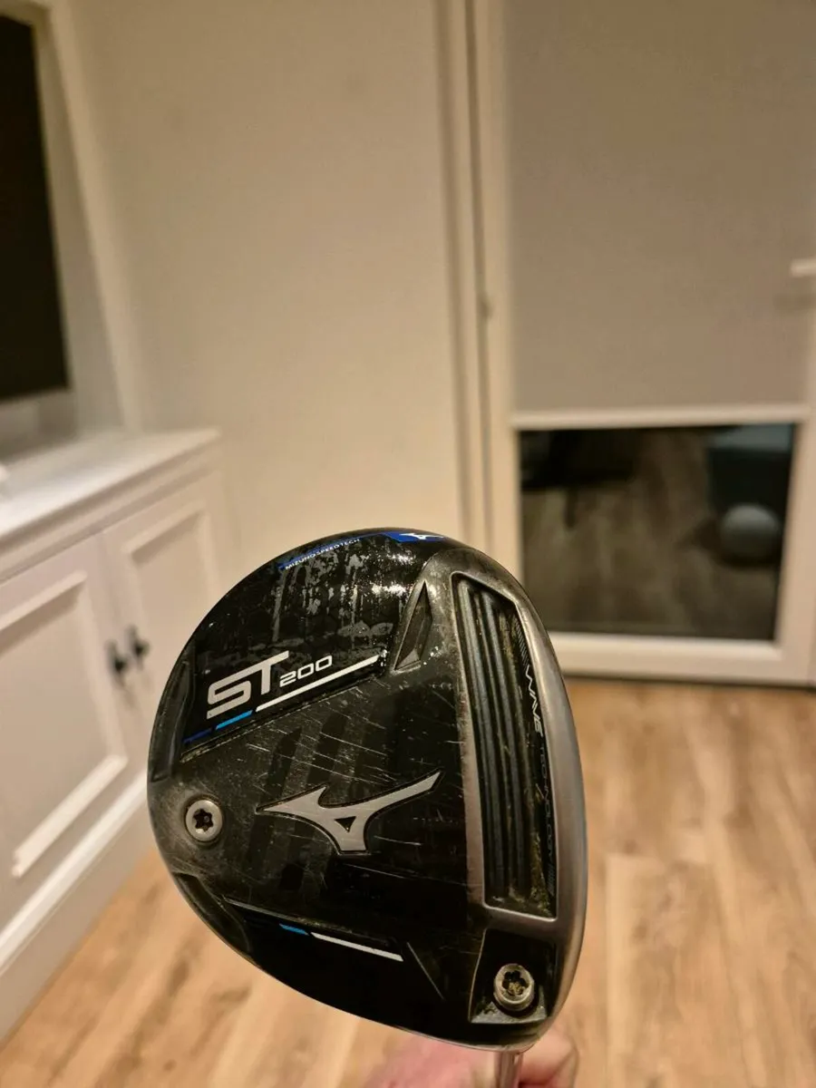 Mizuno ST 500G Driver and 3 wood - Image 2