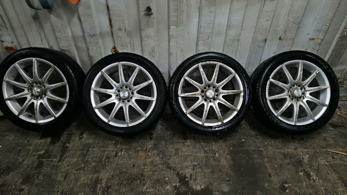 Rare 17x7" Momo Ten-S PCD 108 Alloy Wheels - Image 1