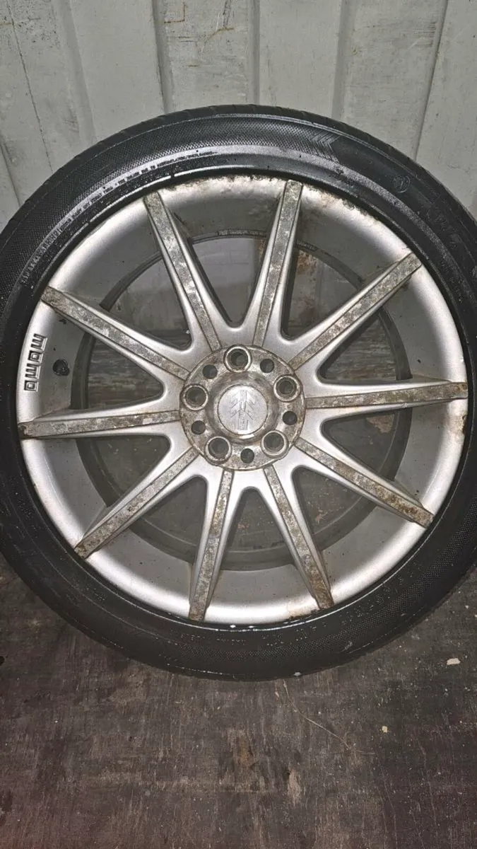 Rare 17x7" Momo Ten-S PCD 108 Alloy Wheels - Image 4