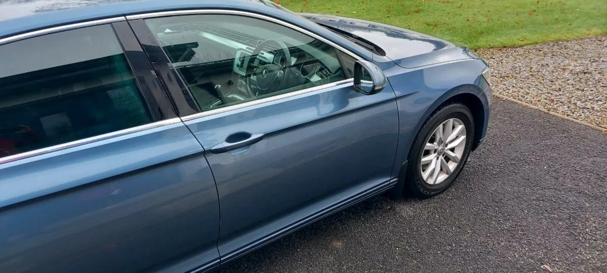 VW PASSAT - Image 3