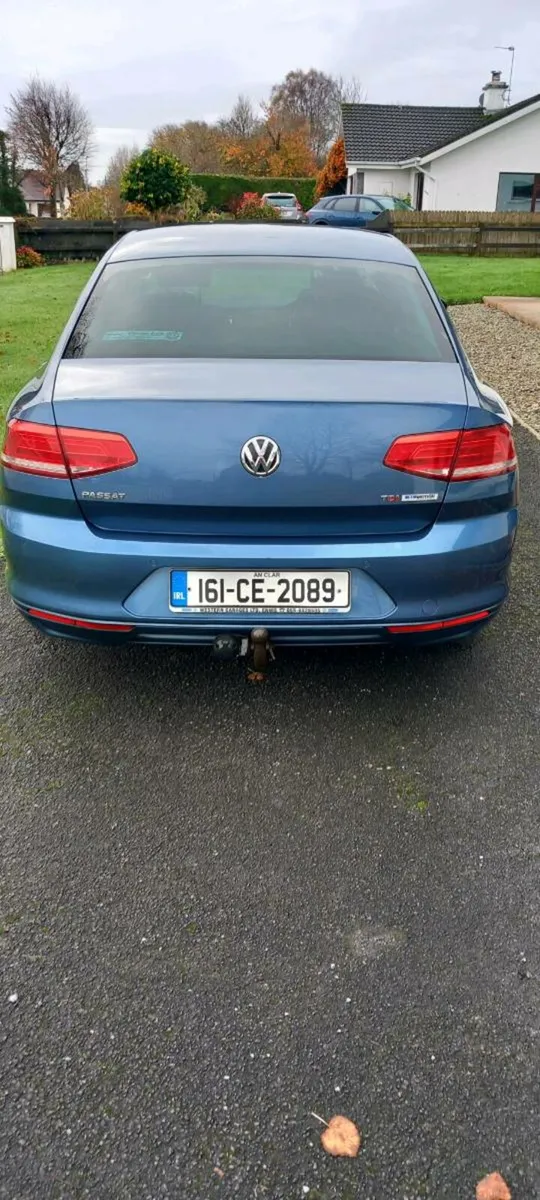 VW PASSAT - Image 4