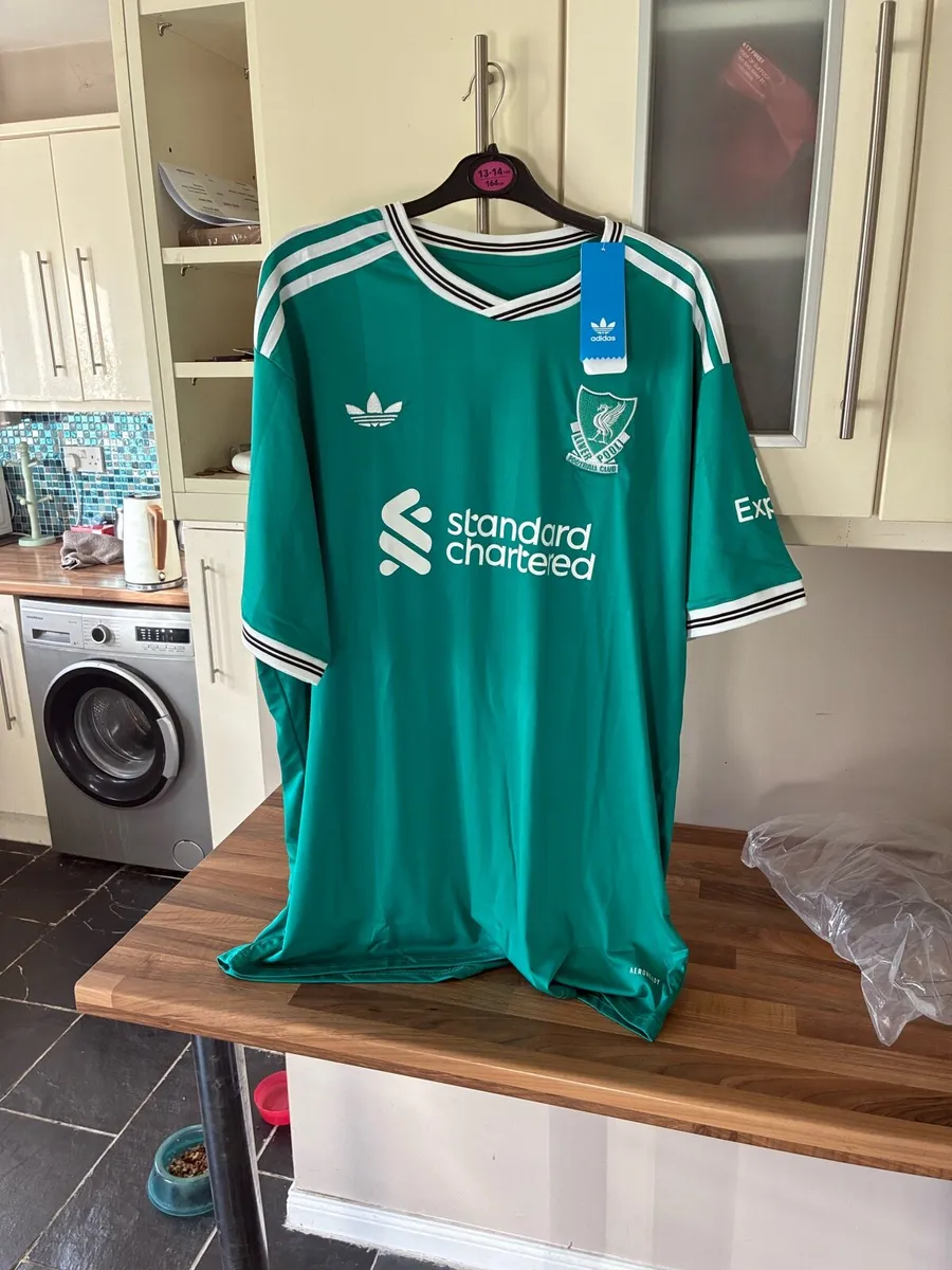 2 Liverpool jerseys - Image 1
