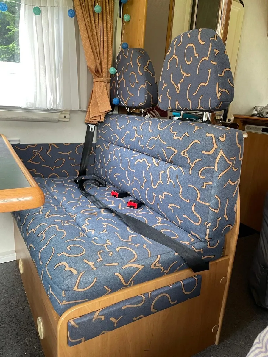 Hymer B544 - Image 3