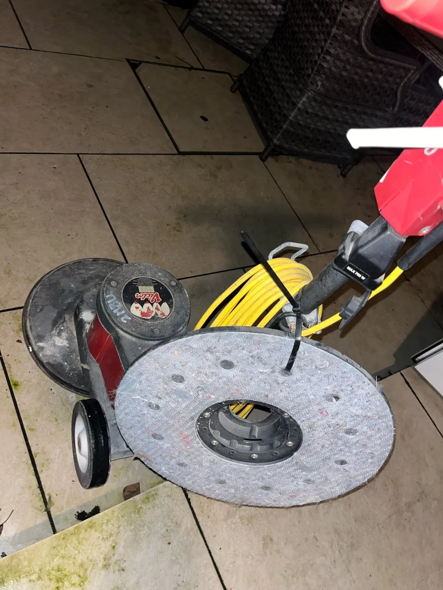 Victor Sprite High Speed floor buffing machine - Image 3