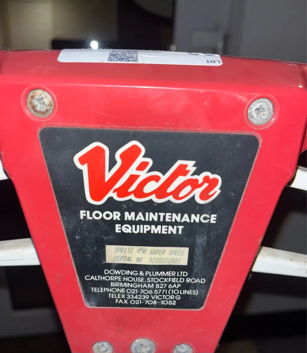 Victor Sprite High Speed floor buffing machine - Image 4