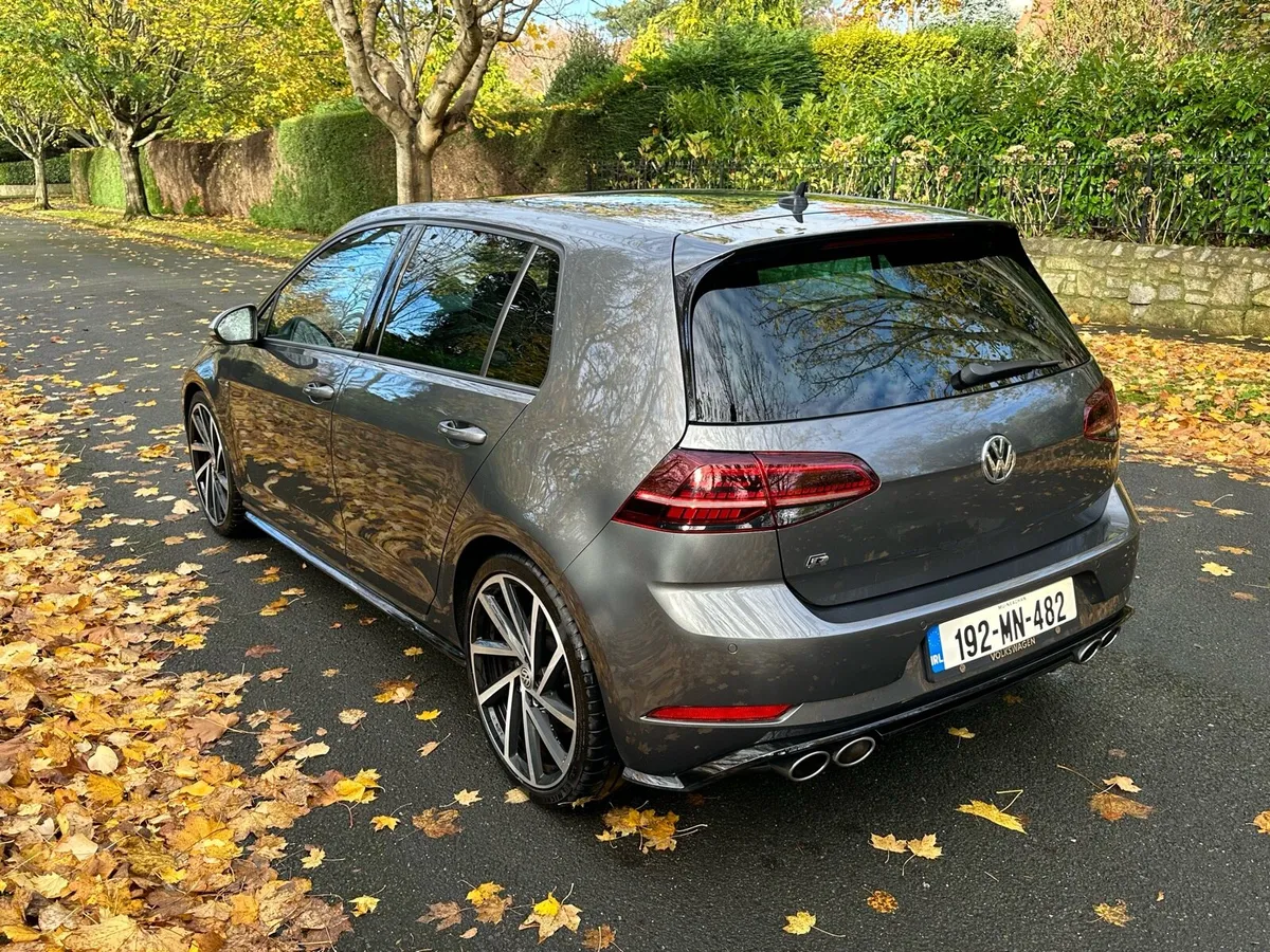VW Golf R MK7.5 2019 - Image 3