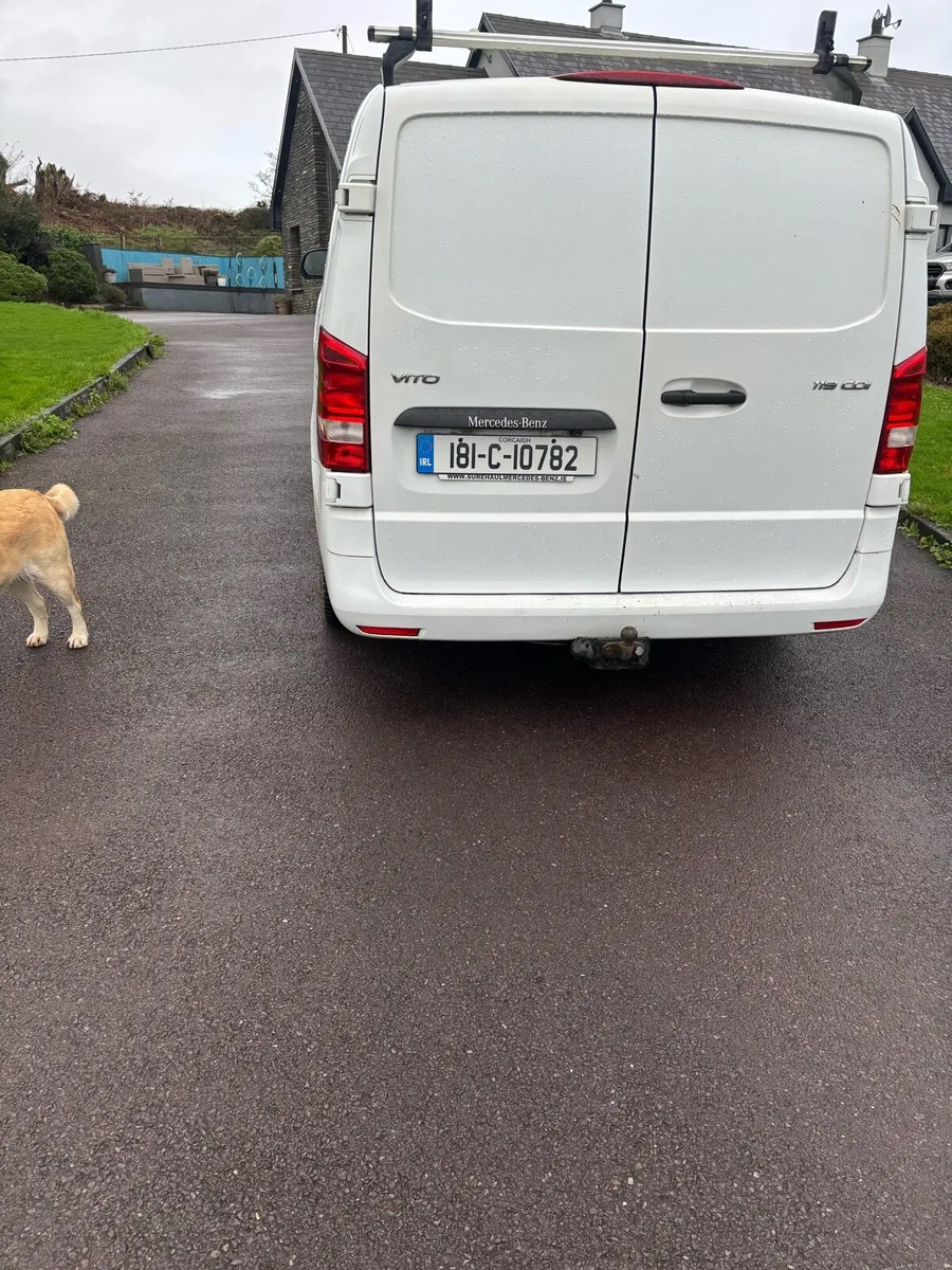 Mercedes Benz Vito 2.1 Automatic 119 model - Image 4