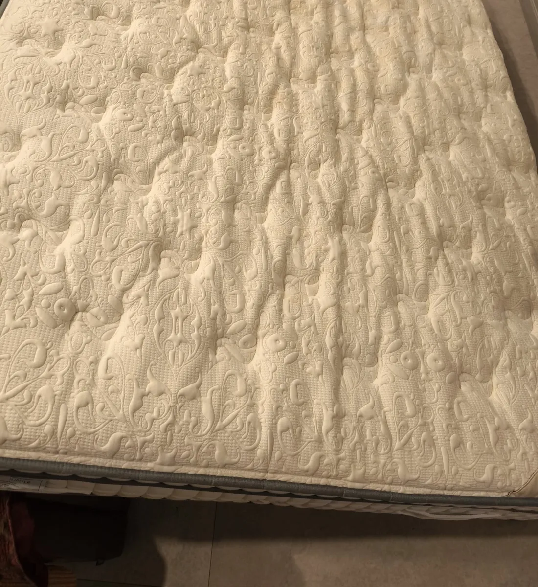 Mattress - Image 3
