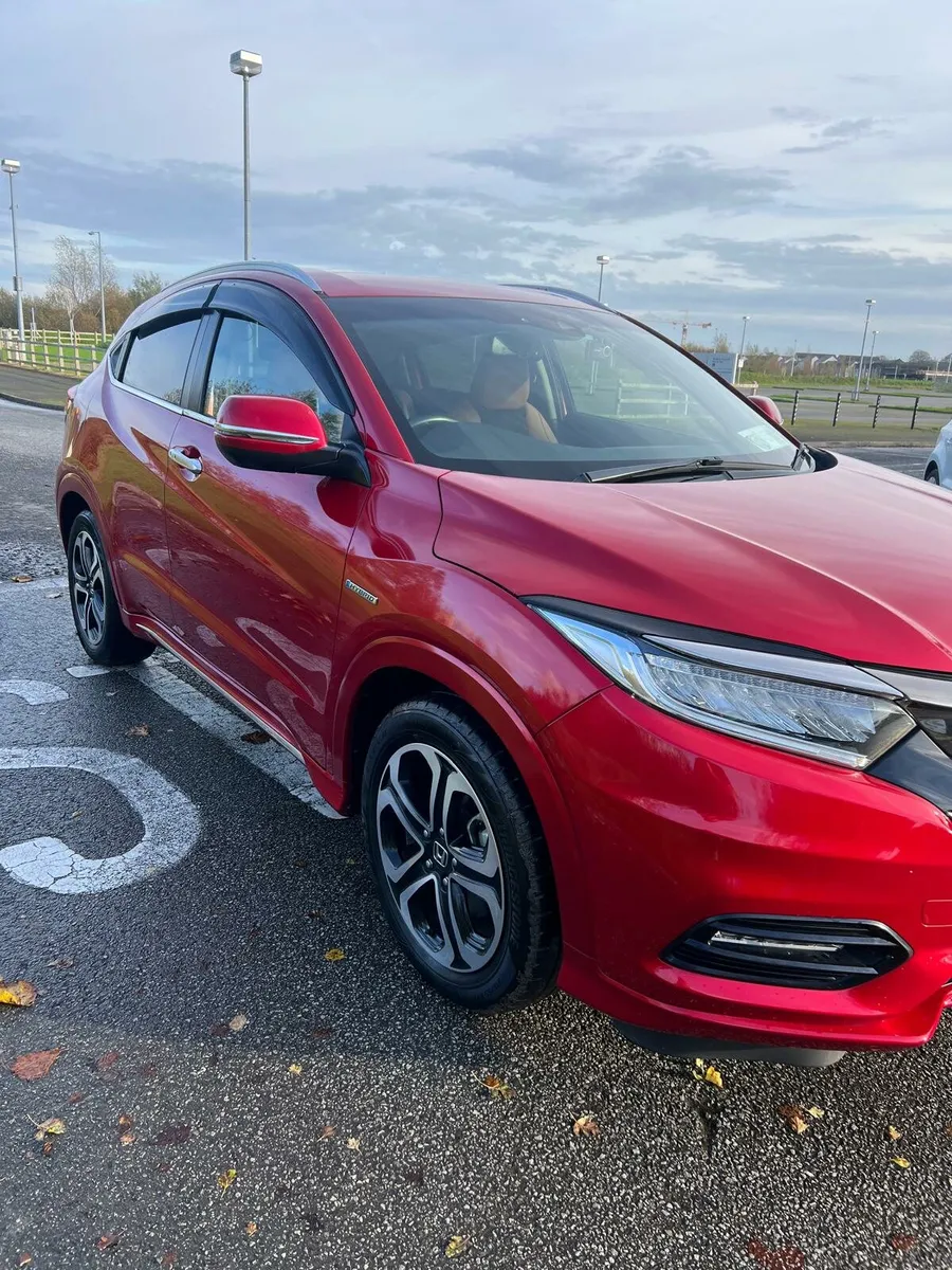 Honda Vezel 2018 Hybrid - Image 1