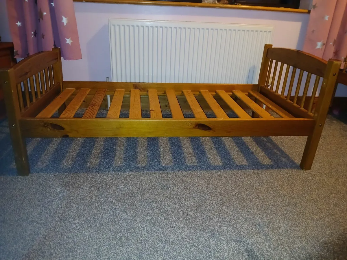 Toddler /kids bed - Image 4