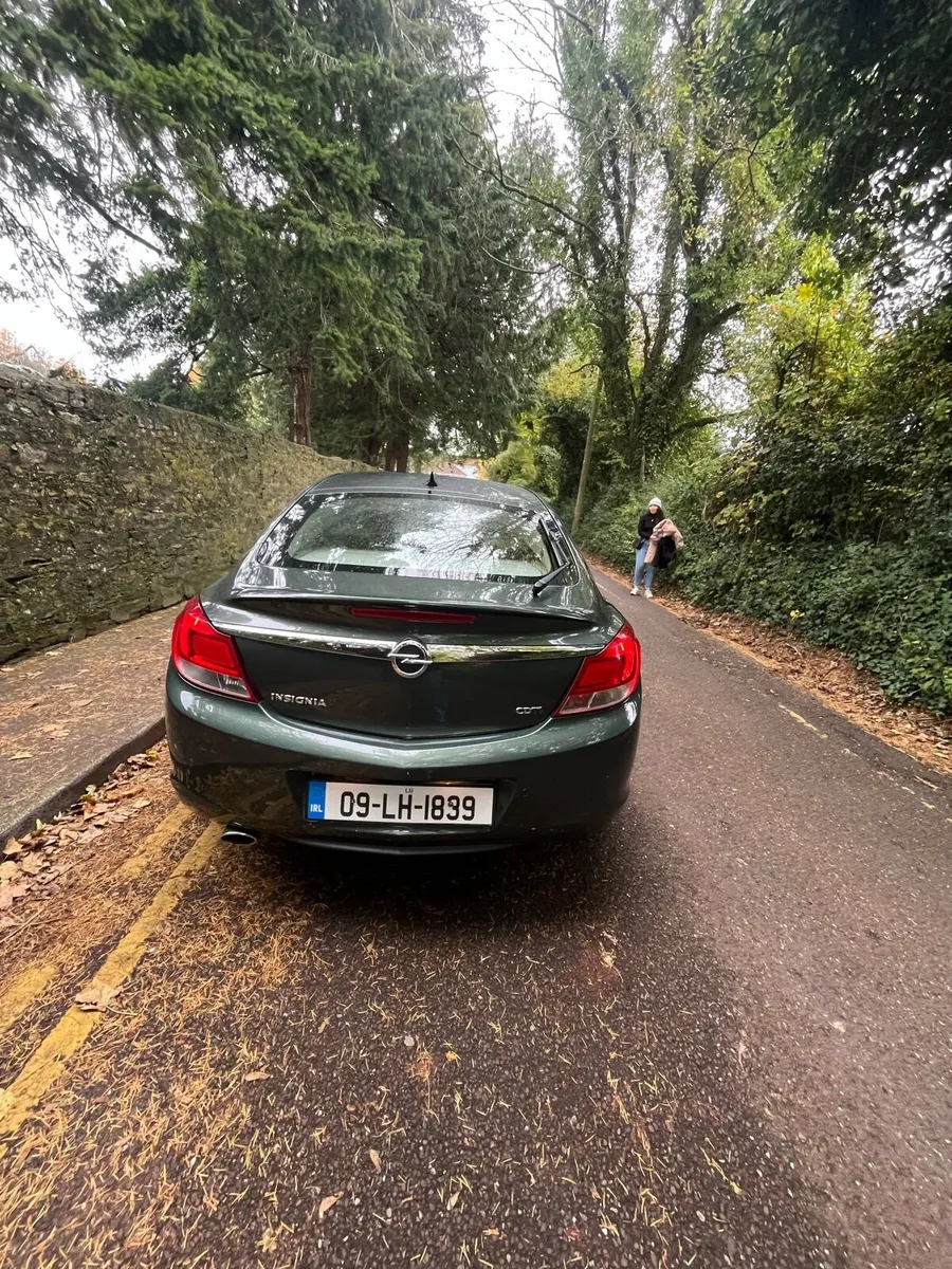 Insignia ELITE 2009 - Image 4