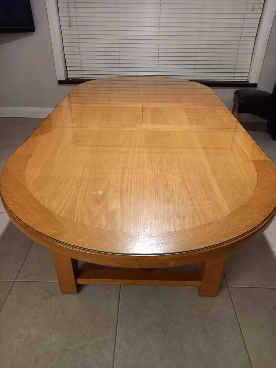 Kitchen Table - Image 2