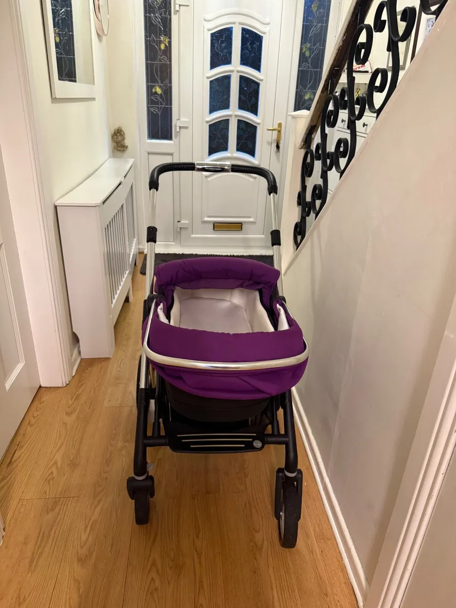 3 in 1 Silver Cross Buggy and Car seat  bundle - Image 4