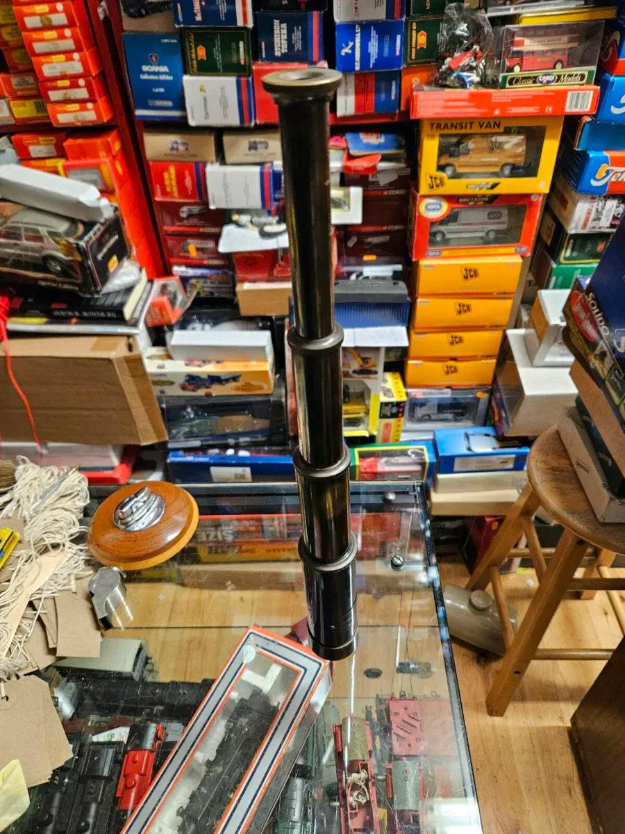 Vintage Telescope - Image 4
