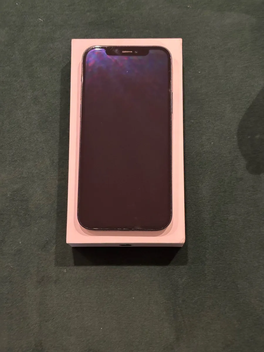 iPhone 12 unlocked 128GB - Image 3