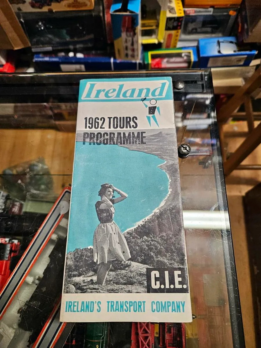 Vintage CIE Tours Programme - Image 1