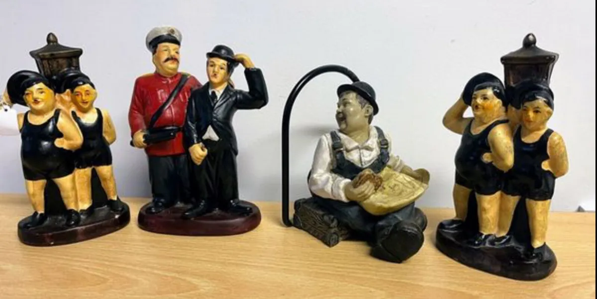 Laurel and Hardy figurines - Image 1