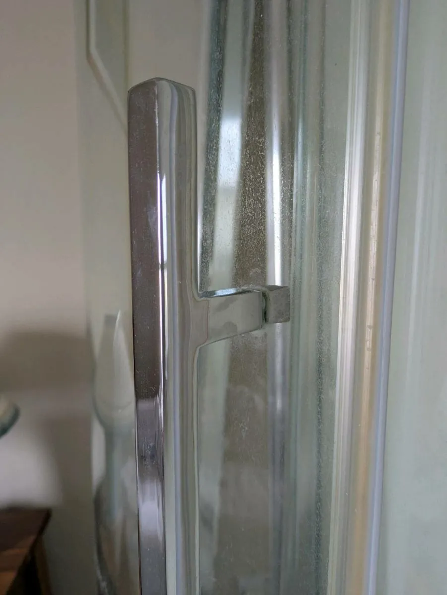 Merlyn Shower Enclosure - Image 4