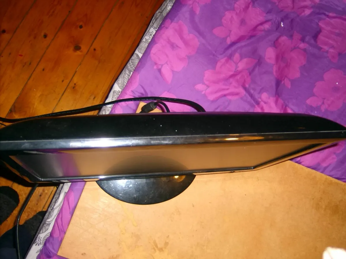 Samsung TV - PC monitor - Image 3