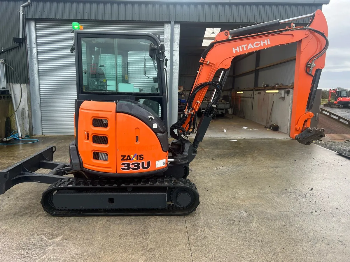 Hitachi ZX33 - Image 2