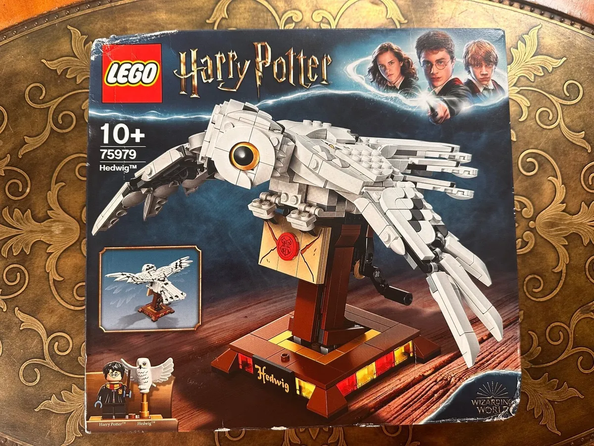 Lego Harry Potter Hedwig set. - Image 1