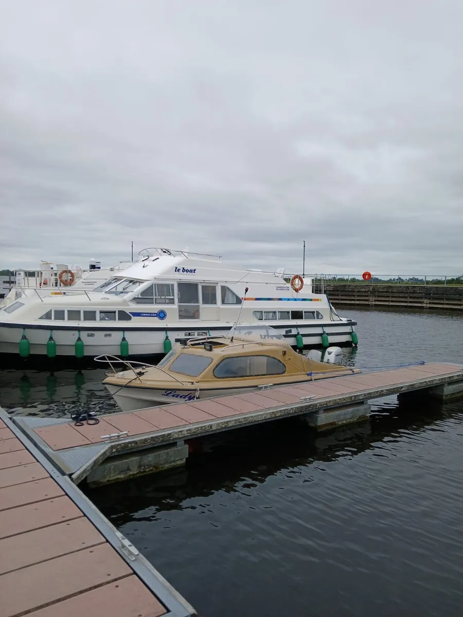 Boat Shetland 353 - Image 2