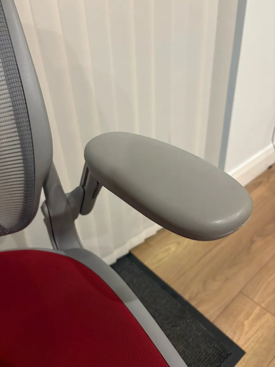 Humanscale Diffrient World Task Office Chair - Image 3