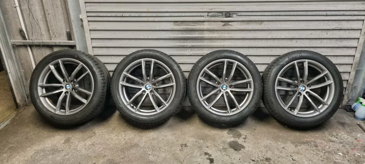 BMW M SPORT 18" Alloys - Image 1