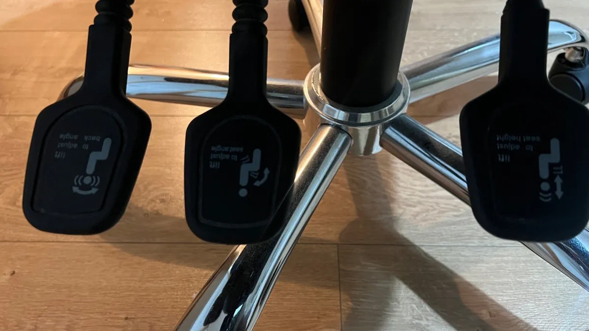 Adjustable office Chair -  Ergo 24 hrs chair - Image 3