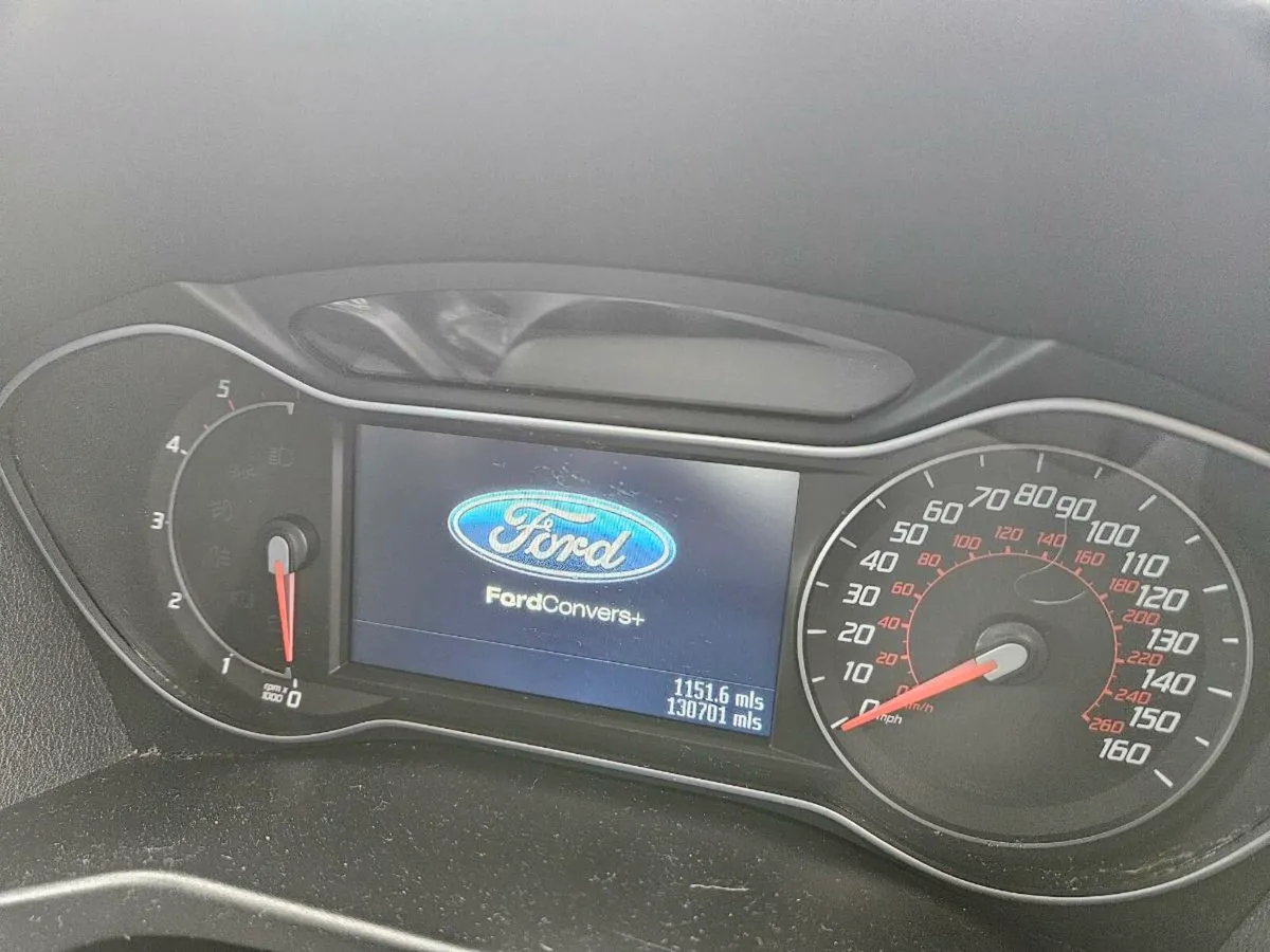 2012 Titanium 2L Ford Mondeo - Image 4