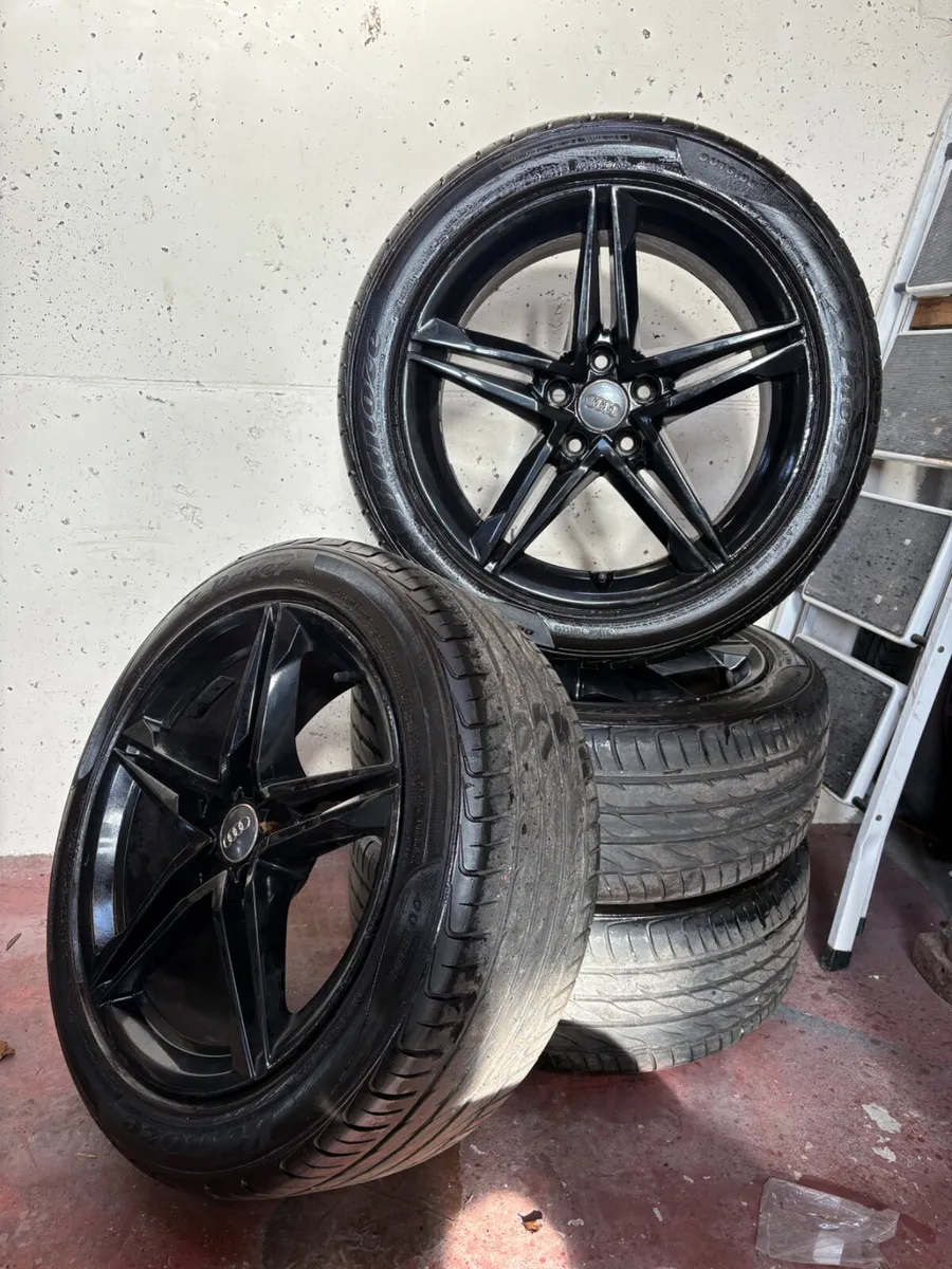 Audi A4 S-Line Alloys 18” - Image 1