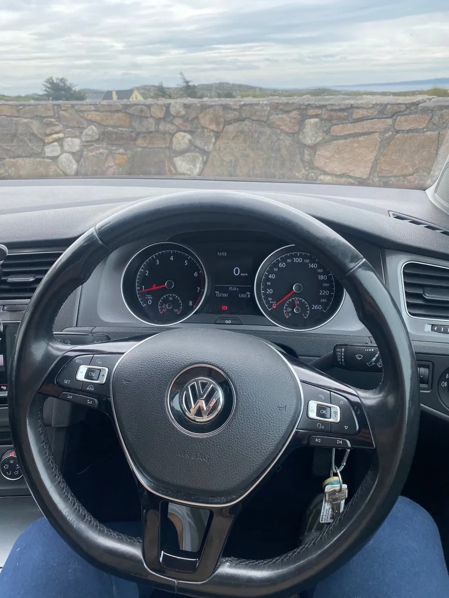 Volkswagen Golf 2015 - Image 3