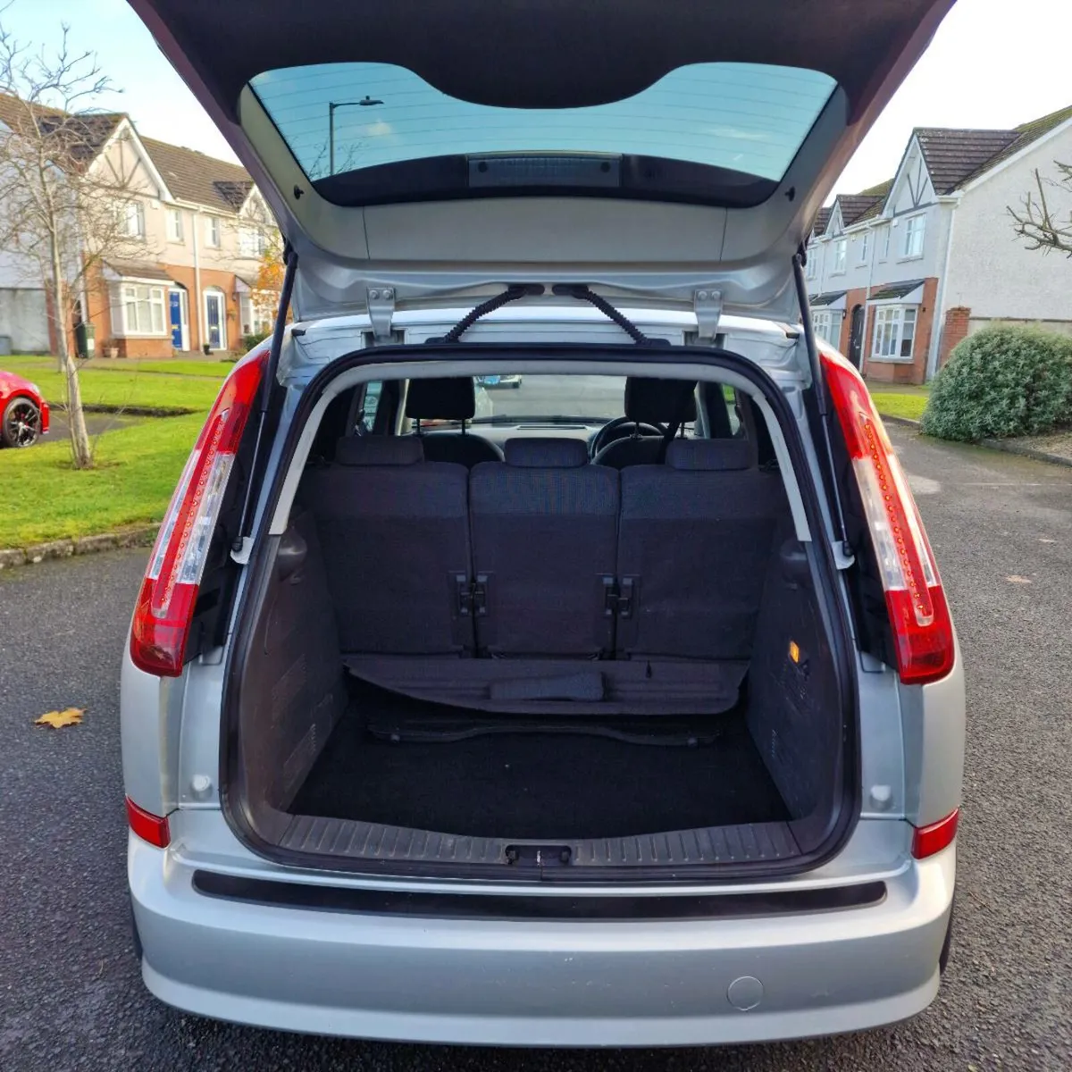 Ford c-max - Image 4