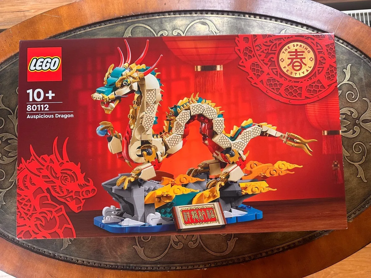 Lego the year of the Dragon set. - Image 1