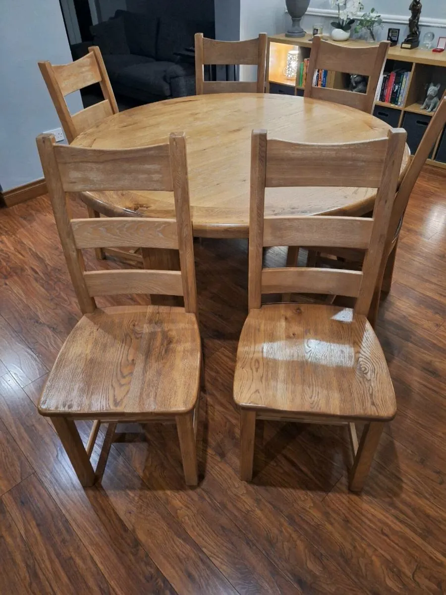 Dining Room Table and Chairs - Image 2