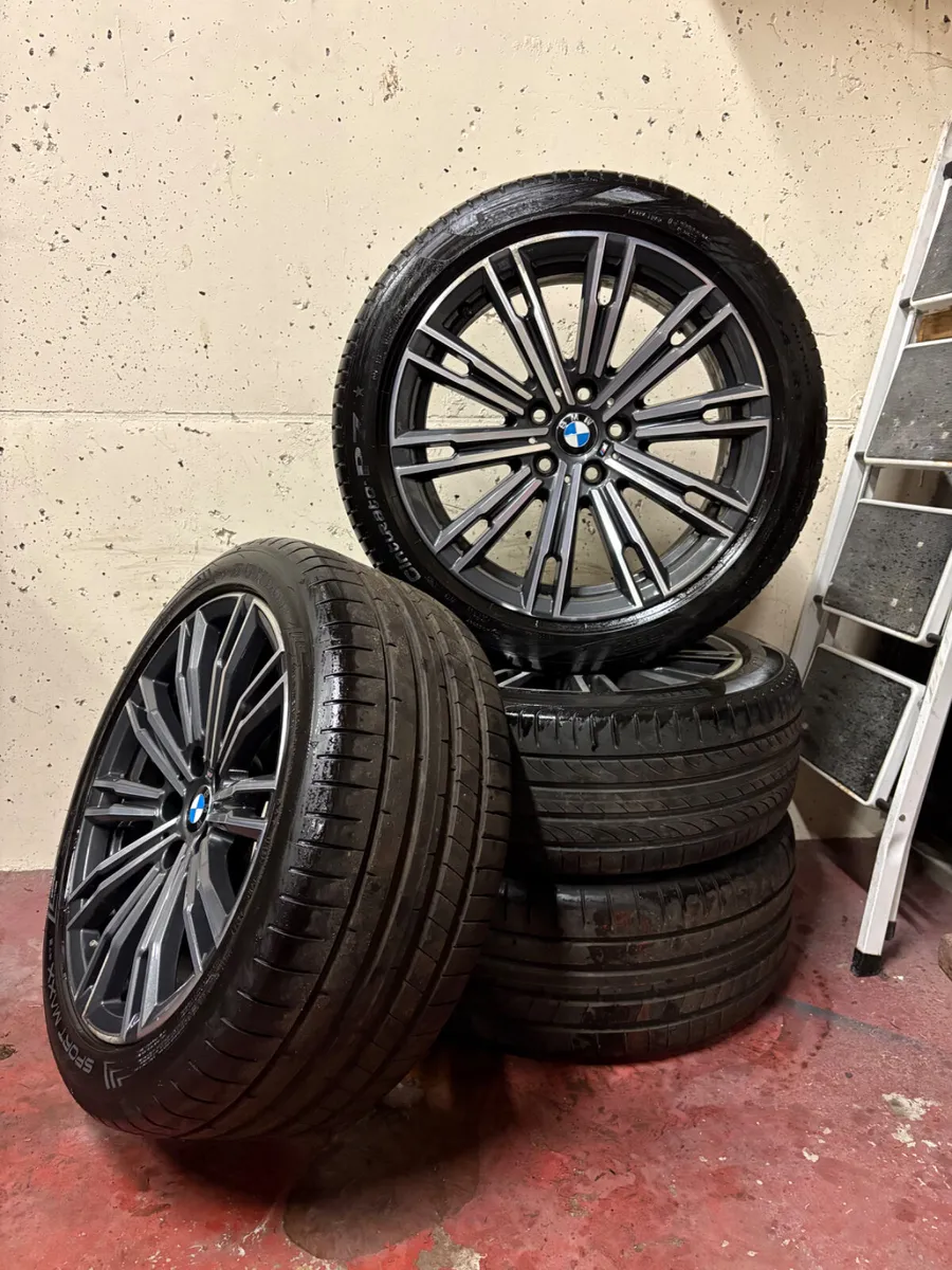 BMW 3 Series M-Sport Alloys 18” - Image 1