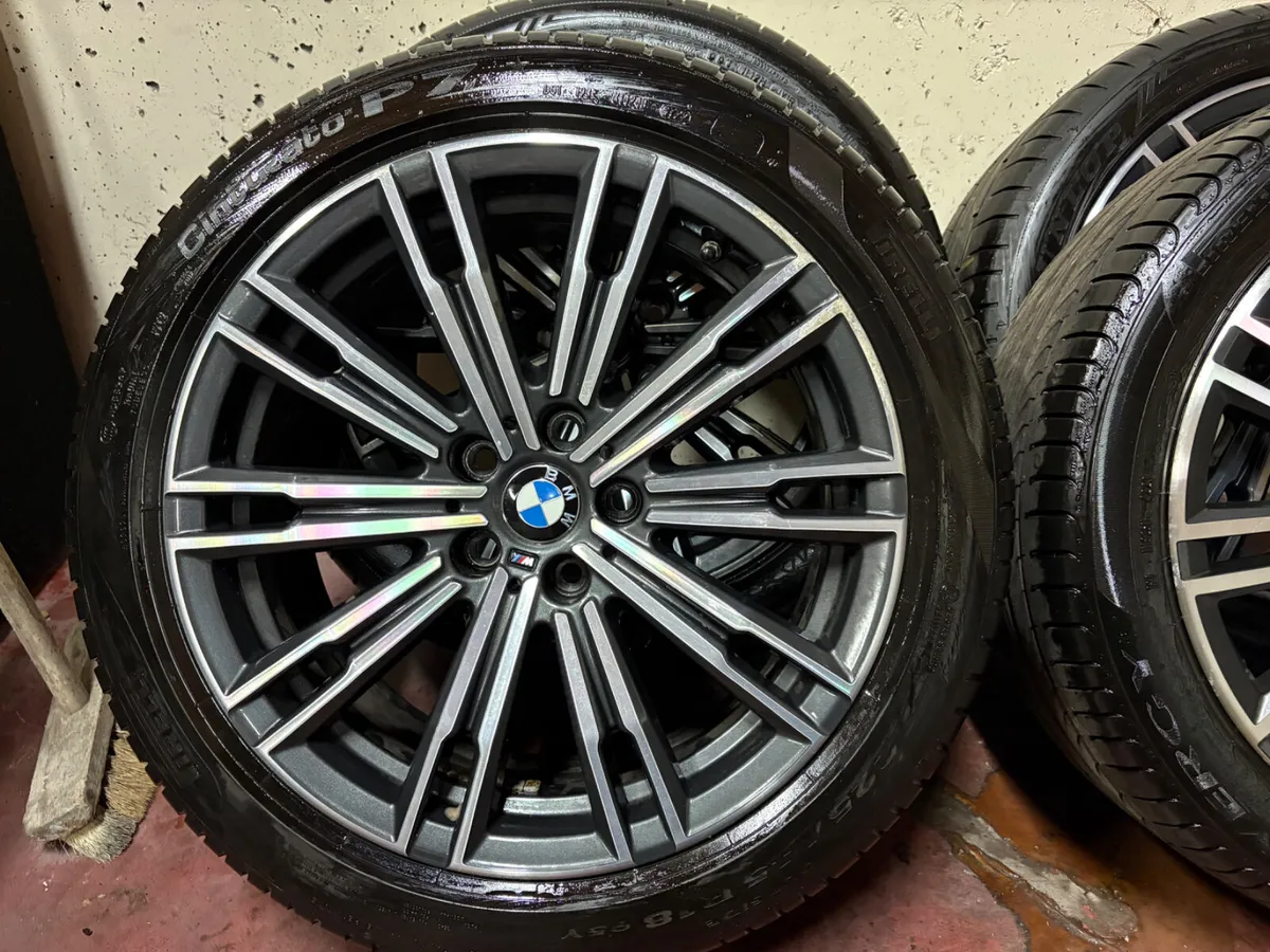 BMW 3 Series M-Sport Alloys 18” - Image 4
